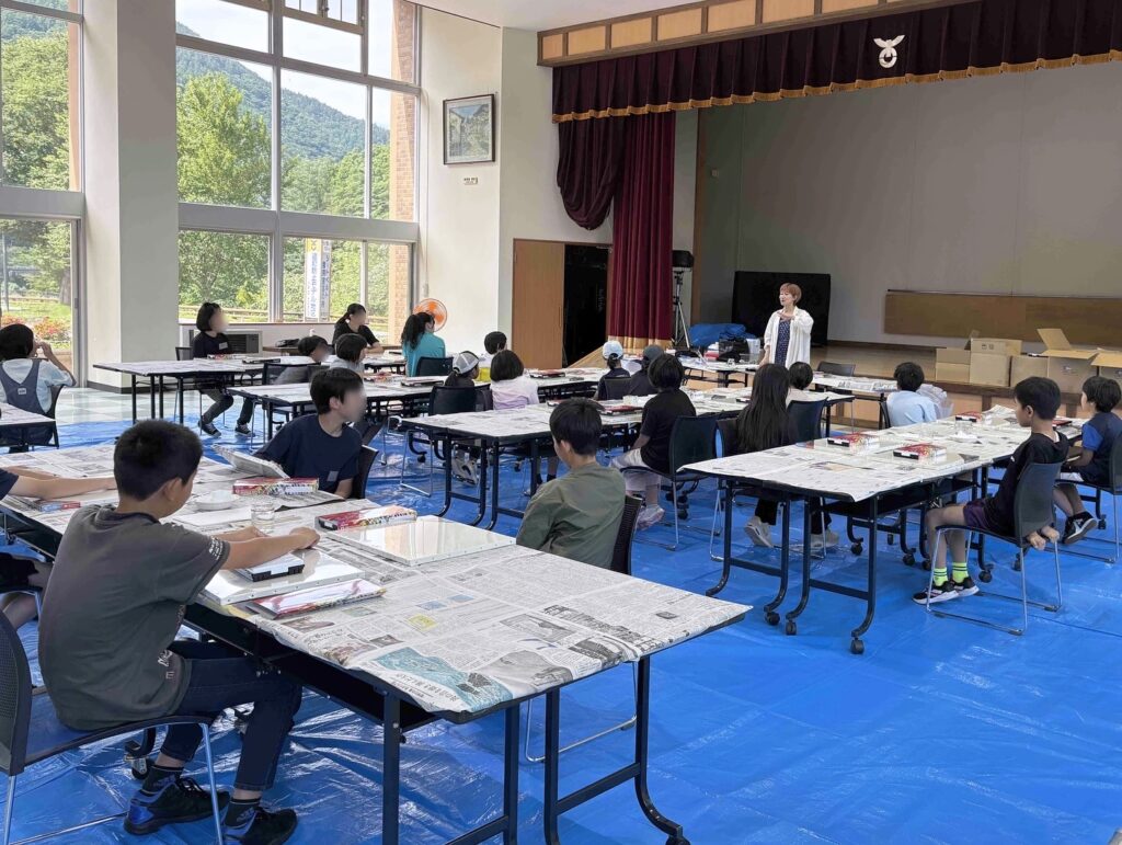 長野県木祖村こども向け絵画教室